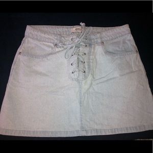 Women’s lace up denim skirt